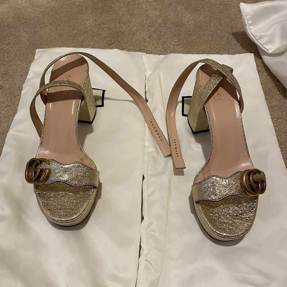 Gucci 55 golden block heels shoes